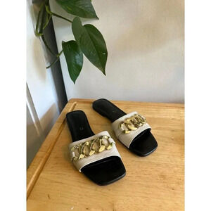 Unisa Women’s size 7.5M sandals